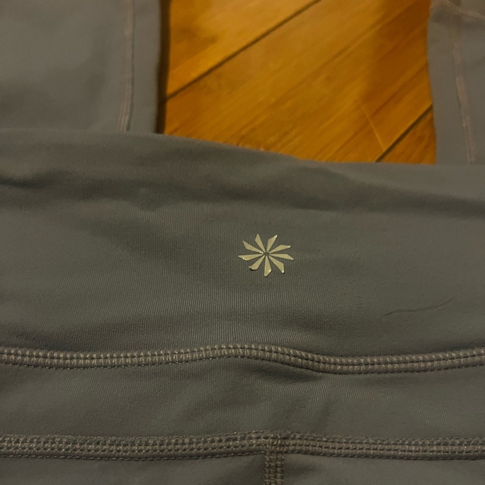 Athleta capri leggings